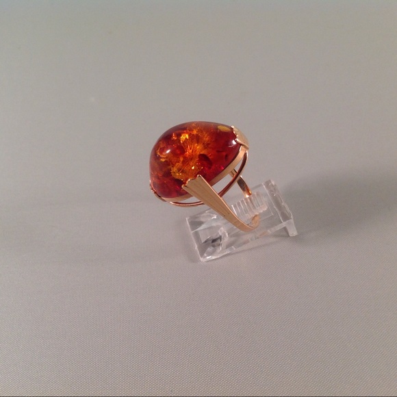 Jewelry - Vintage Russian rose gold Amber ring